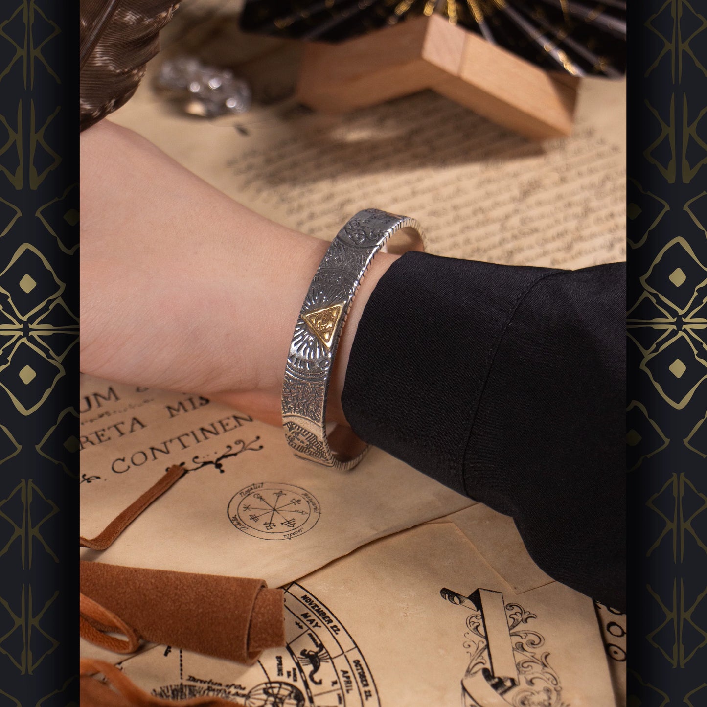 Retro Titanium Steel Square Bracelet — Sculpted Geometry, Minimal Strength, Refined Metal Finish